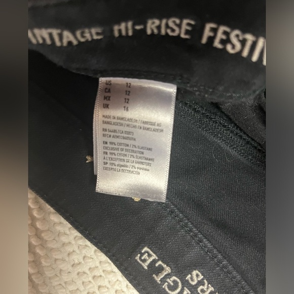 American Eagle black ripped high waisted shorts - Picture 4 of 4